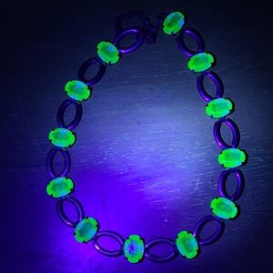 Uranium glass vintage necklace